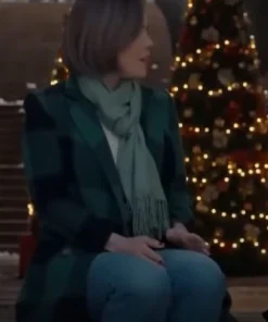 Olivia Santa Tell Me 2024 Erin Krakow Green Cheker Style Trench Coat
