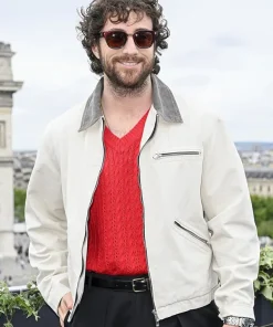 28 Years Later Aaron Taylor Johnson White Jacket