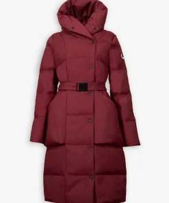 Kate Holden 2025 A Merry Little Ex-Mas Alicia Silverstone Burgundy Quilted Puffer Coat