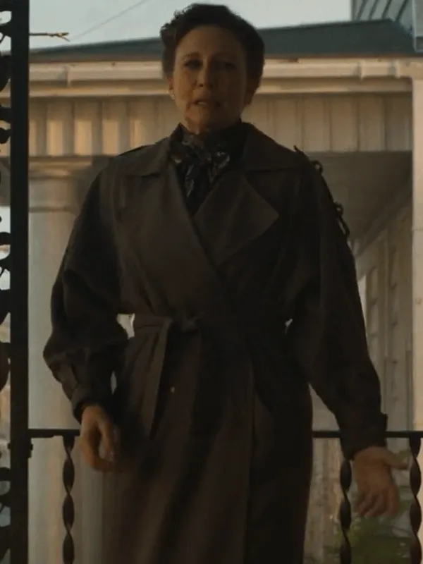Lorraine Warren Movie The Conjuring Last Rites 2025 Vera Farmiga Trench Coat