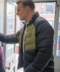 Clive Goss TV Series Tip Toe S01 David Morrissey Green and Black Puffer Jacket